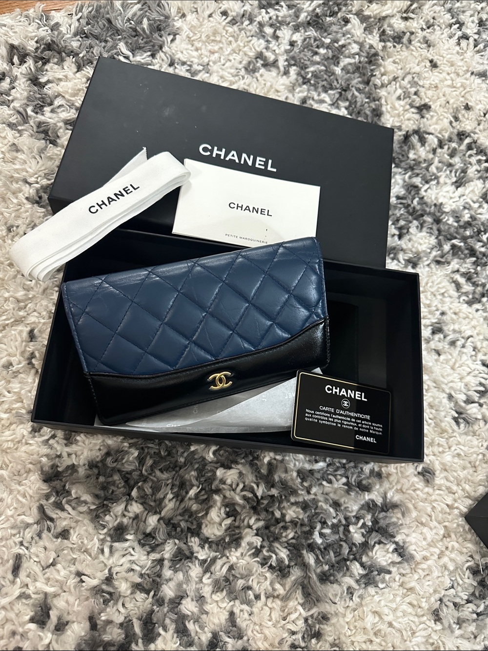 CHANEL Quilted Navy and Black Leather Wallet with Gold CC